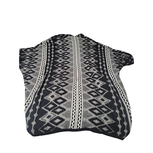 Chip & Pepper L/XL Southwestern Print Open Front Cardigan Sweater Shrug - Picture 3 of 9